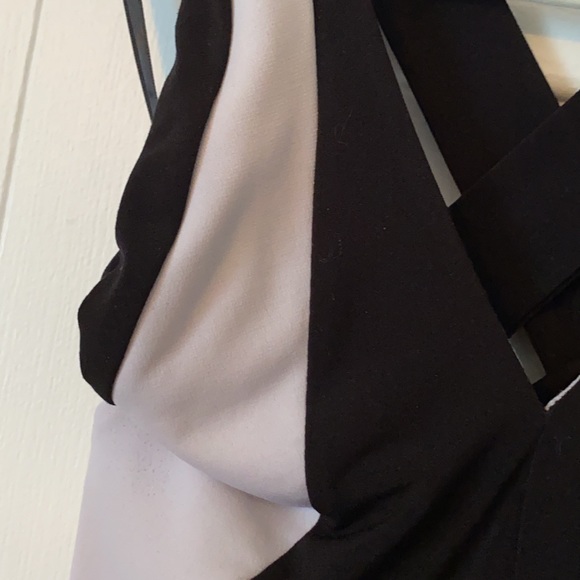 LE CHATEAU women’s black and white top xx-small - Picture 4 of 6